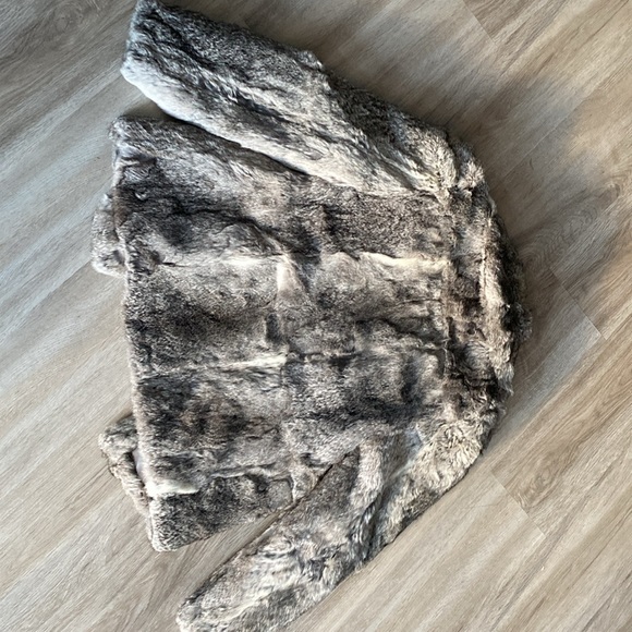 Fur coat - Picture 5 of 6